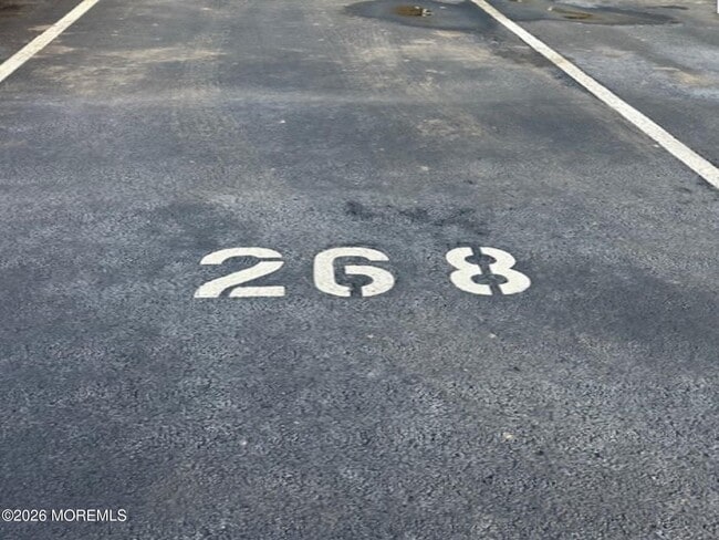 Building Photo - 61 Stonehurst Blvd