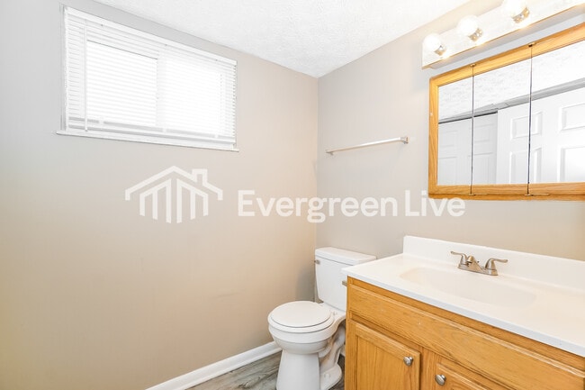 Building Photo - 2892 Gentry Ln