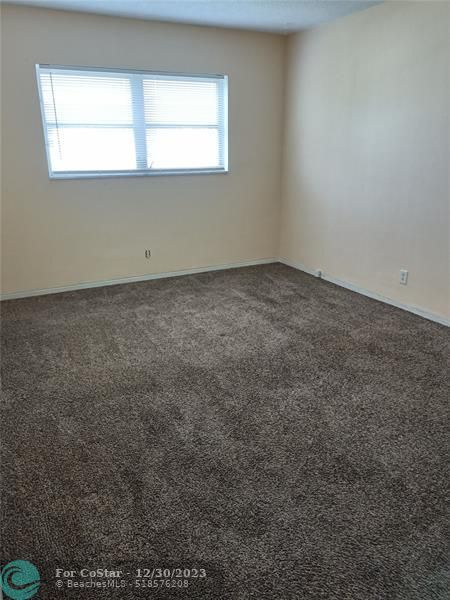 Building Photo - 1501 NW 43rd Ave