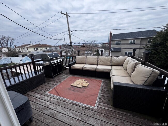 Building Photo - 45 Kildare Rd