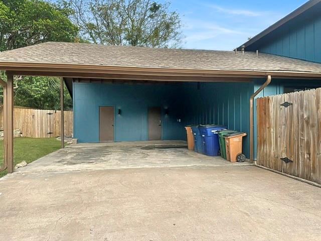 Building Photo - 1413 Valleyridge Dr