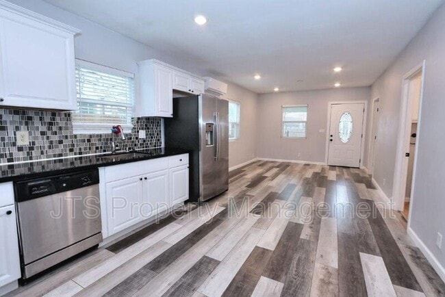 Building Photo - 3808 38th St