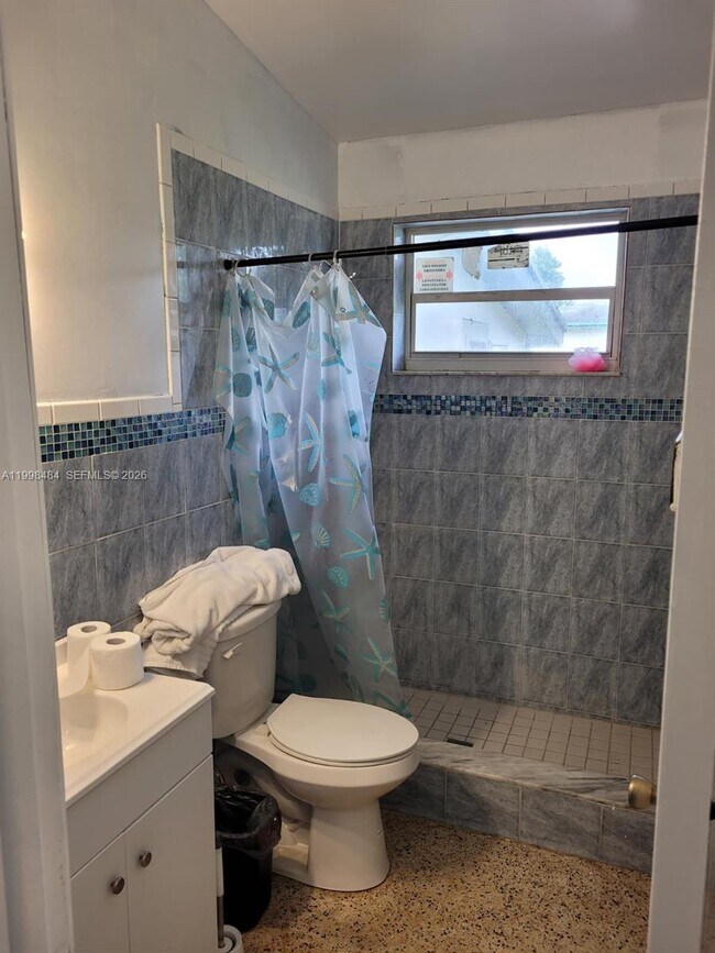 Building Photo - 26925 SW 145th Ave