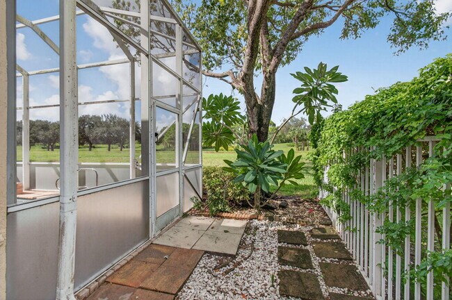 Building Photo - 7976 Monarch Ct