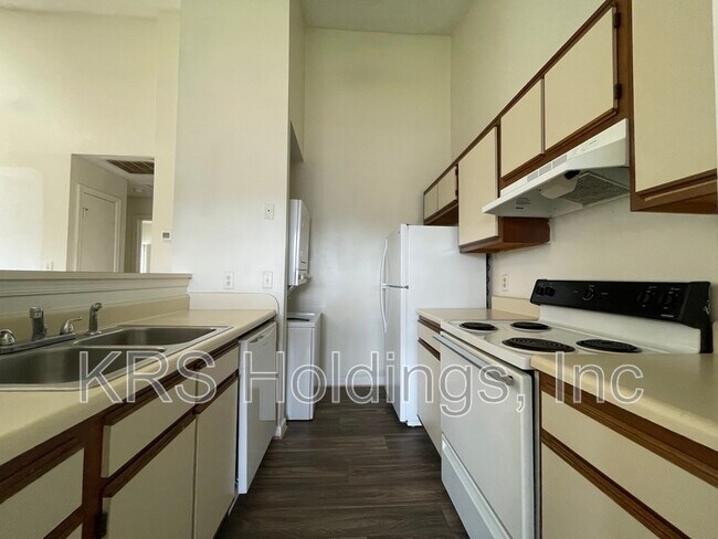 Building Photo - 60 B Emeraude Plage
