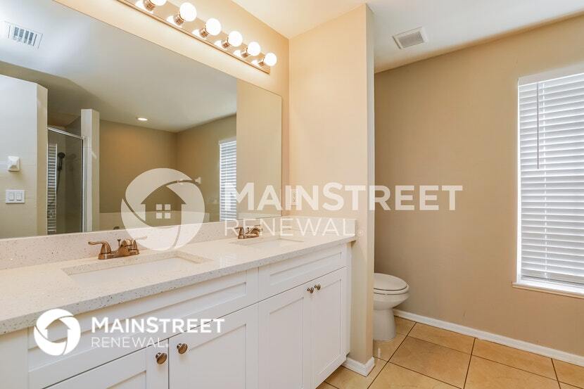 Building Photo - 1316 NW 15th Pl