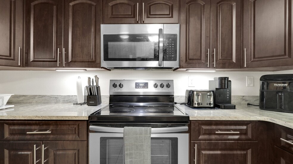 Building Photo - 3444 Rosefield Dr