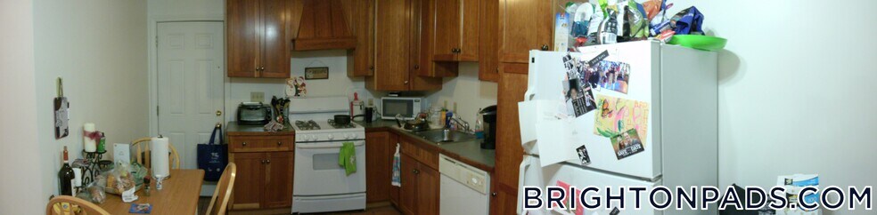 Building Photo - 17 Cummings Rd