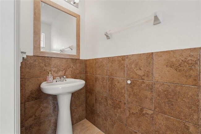 Building Photo - 9836 Old Patina Way