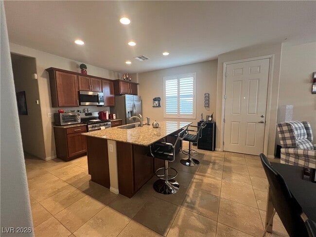 Building Photo - 2741 Crystal Blue St