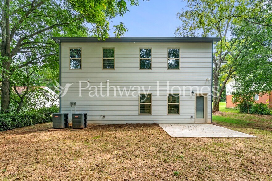 Building Photo - 1739 Walt Stephens Rd