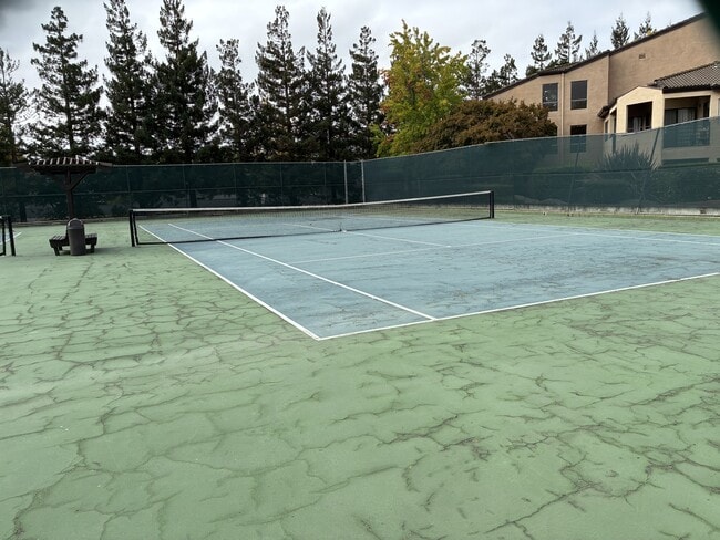 Building Photo - 39199 Guardino Dr