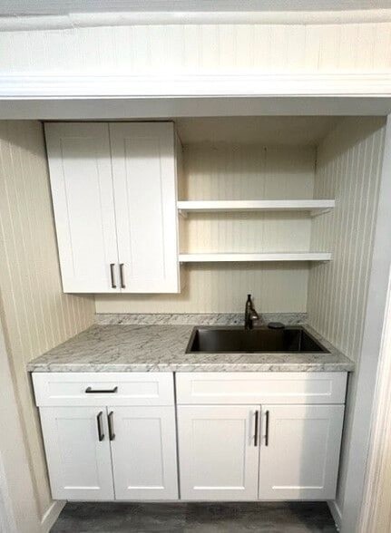 Building Photo - 2376 Case Ln