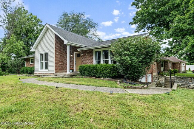 Building Photo - 8715 US-42