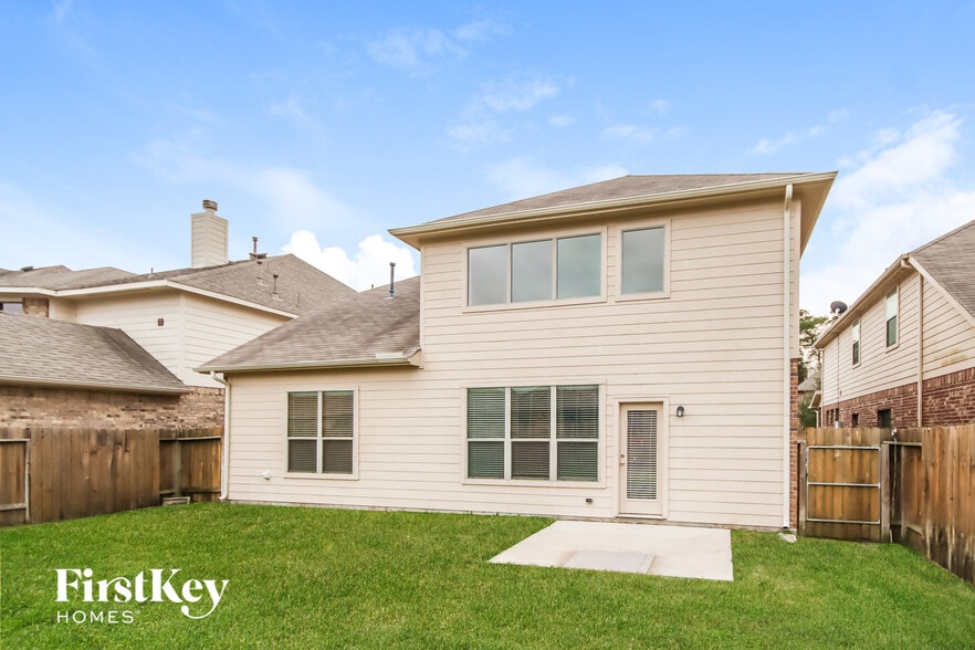 Building Photo - 21324 Kings Guild Ln