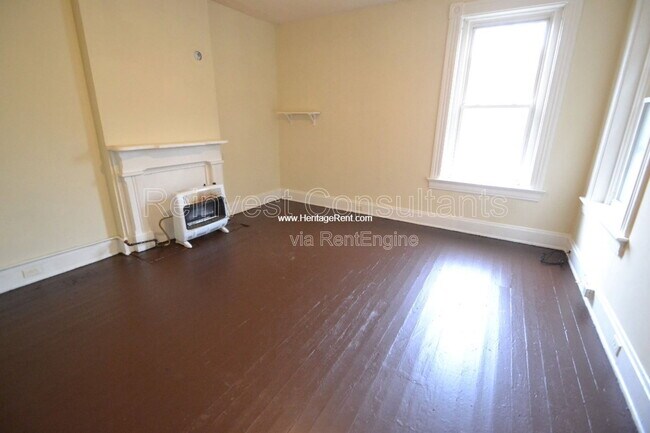 Building Photo - 1042 Marshall Ave