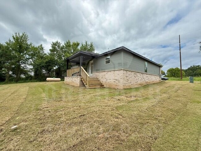 Building Photo - Bella Vista Single-Family Home- 2 Bed/ 2 B...