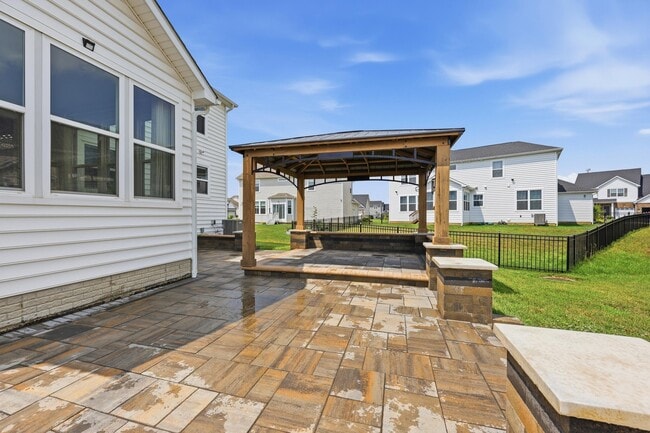 Building Photo - 637 Bald Eagle Dr