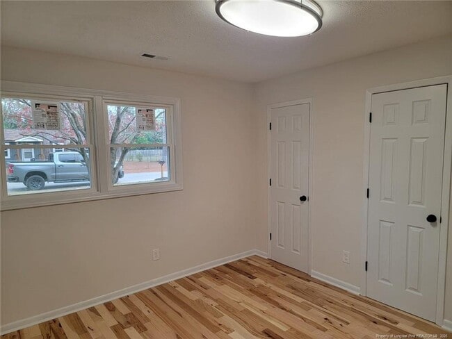Building Photo - 3202 Periwinkle Dr