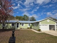 Building Photo - Spacious 5 Bedroom Home with Pool in Crystal Lake Homesites