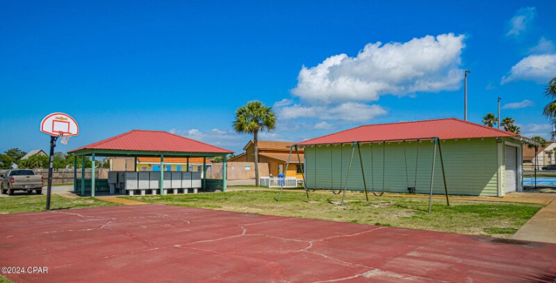 Building Photo - 17462 Front Beach Rd