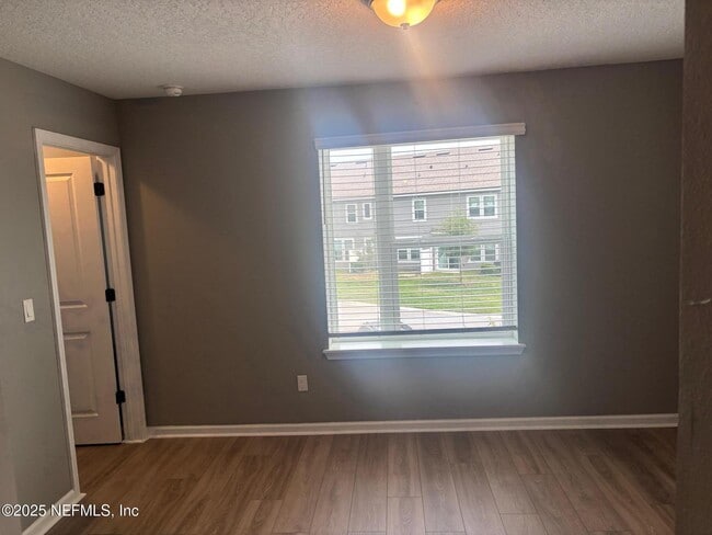 Building Photo - 11106 Minnetta Ct