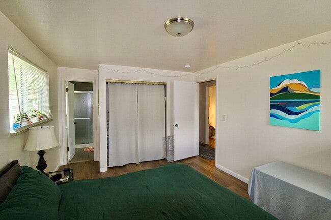 Building Photo - 1405 Abilene Dr