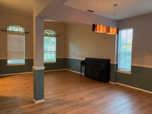 Building Photo - 4704 Bear Run Dr