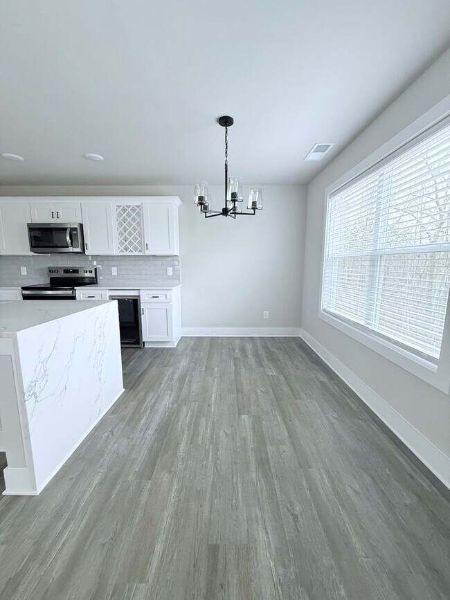 Building Photo - 2 Bedroom Single Family Home - Forsyth County