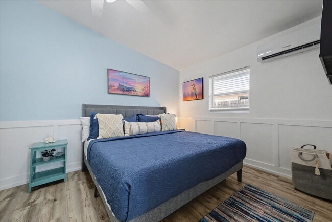 Building Photo - 711 E Gulf Blvd