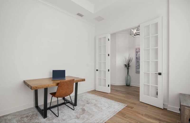 Building Photo - 11325 Hillsong Ct