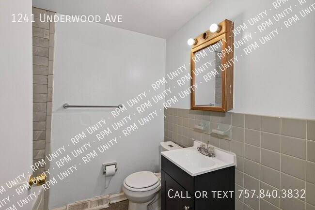 Building Photo - 1241 Underwood Ave