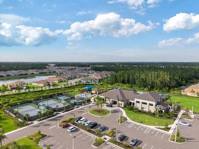 Building Photo - Resort Style Amenities - 2023 Construction