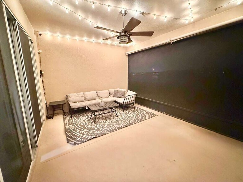 Building Photo - 184 Summershore Dr