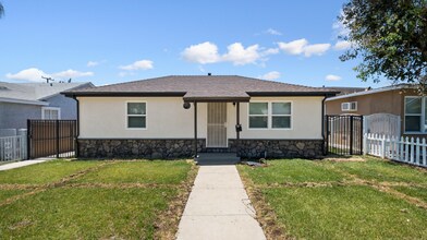 Building Photo - 7913 Milton Ave