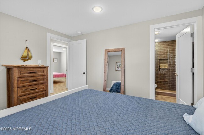 Building Photo - 3255 Goa Way