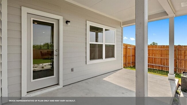 Building Photo - 3720 Niddry Dr