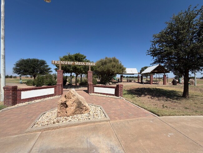Building Photo - * MOVE IN SPECIAL * Beautiful 4 Bedroom 2 Bath Home in Wollforth Near a Beautiful Park!