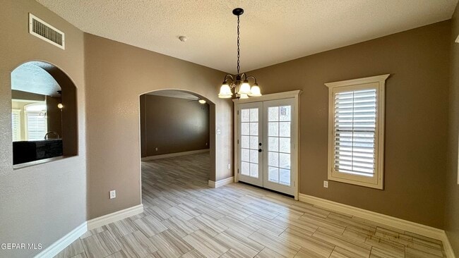 Building Photo - 14193 Honey Point Dr