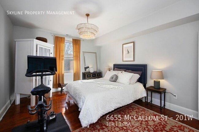 Building Photo - 6655 McCallum St