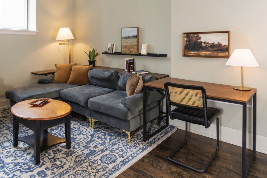 Building Photo - 225 E Michigan St