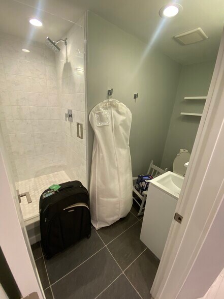 Building Photo - 471 Massachusetts Ave