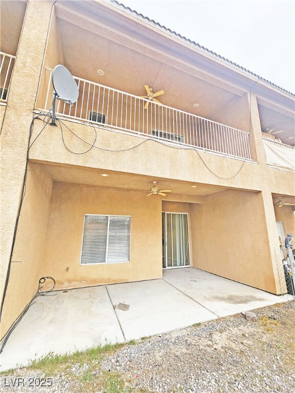 Building Photo - 1421 Star Rd