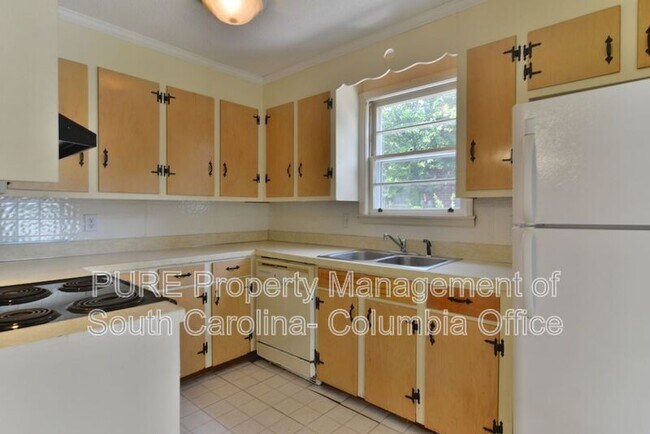 Building Photo - 1610 S Beltline Blvd