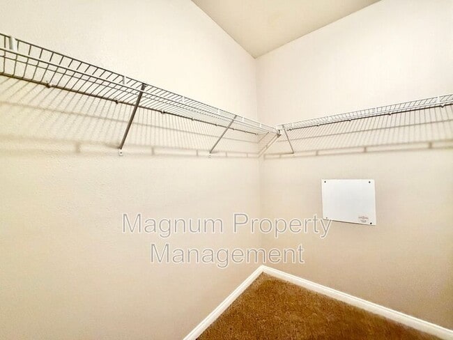 Building Photo - 31371 Taylor Ln