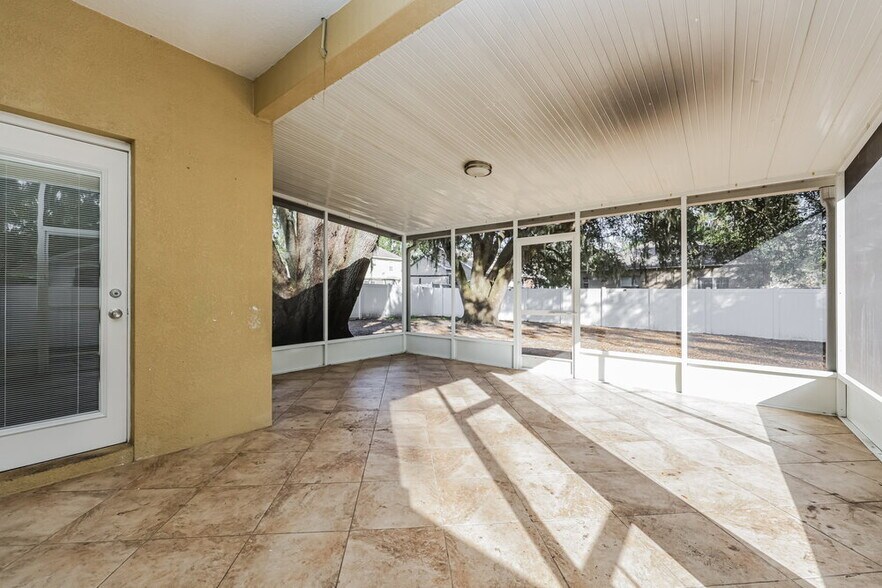 Building Photo - 1602 Cason Wood Ct