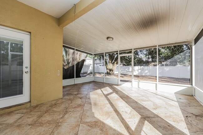 Building Photo - 1602 Cason Wood Ct