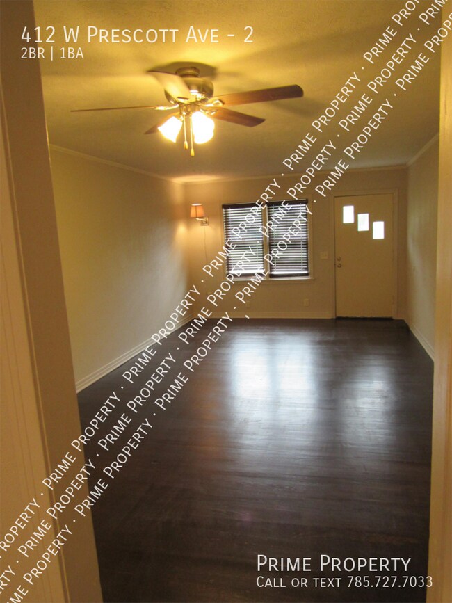 Building Photo - 412 W Prescott Ave