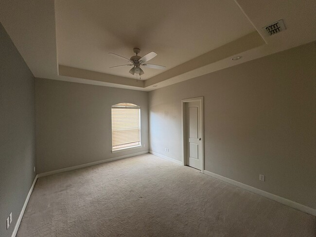 Building Photo - 210 Rio Grande Dr