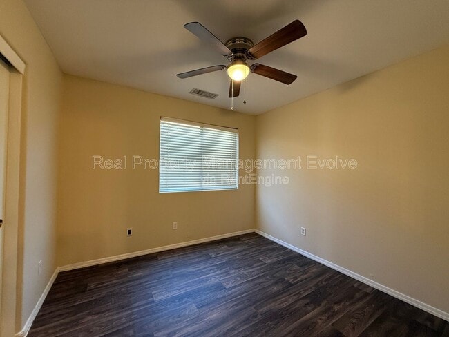 Building Photo - 8323 W Sheridan St